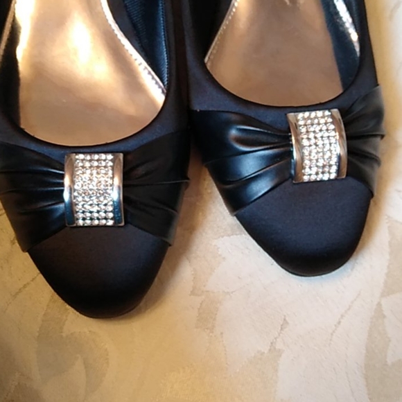 Girls Black Heels with Silver Rhinestones - Picture 6 of 6